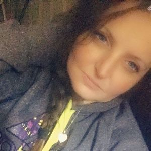 Meet your Posher, Tonya